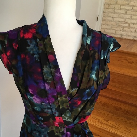 ASO ROSALIE HALE FEI SILK WRAP TOP - Picture 12 of 14